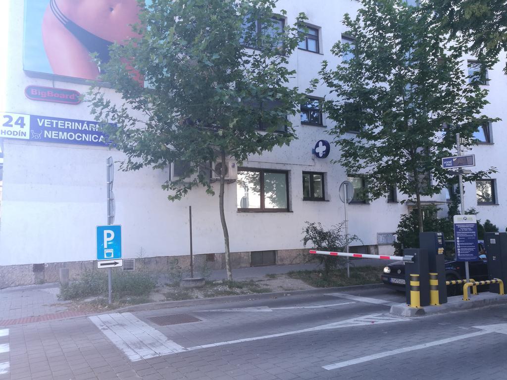 Apartment Maximilian 브라티슬라바 외부 사진